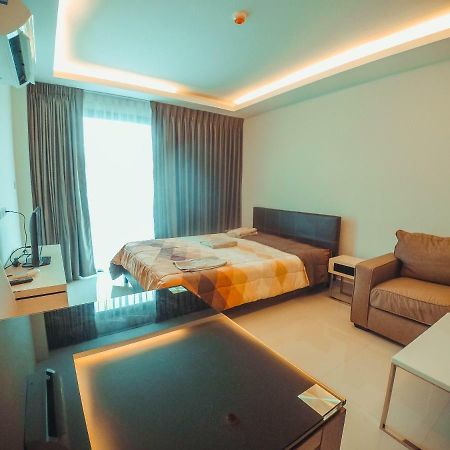 Club Royal Suites Pattaya Eksteriør bilde